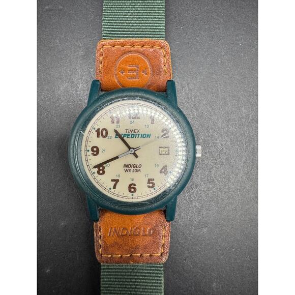 Vtg Timex Expedition Indiglo WR 50 Green Case & Nylon Band 36.7mm Watch - Picture 4 of 9